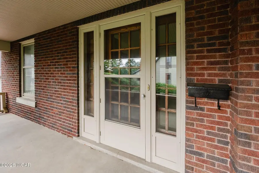 251 S Lawn Avenue, Bluffton, OH 45817 - #3