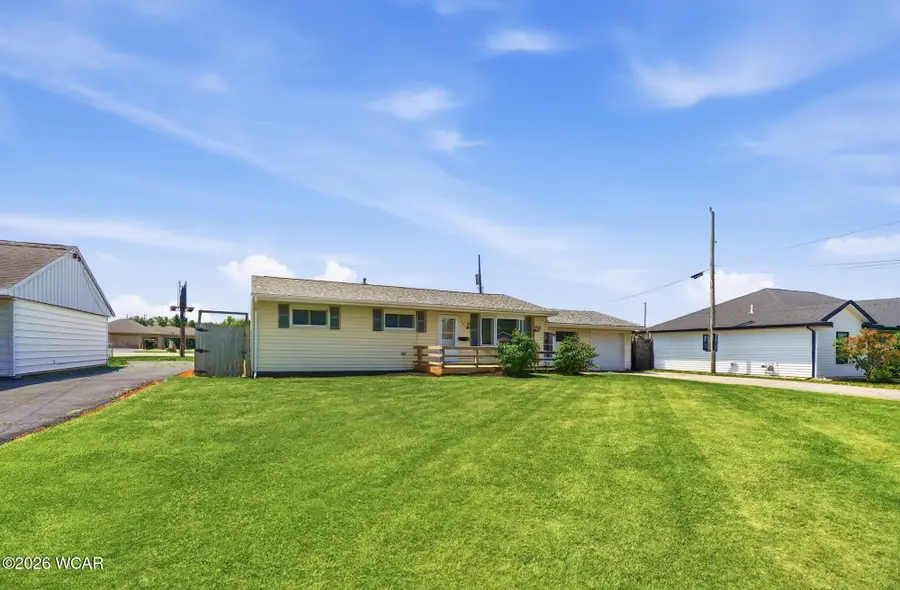 402 E Main Street, Elida, OH 45807 - #3