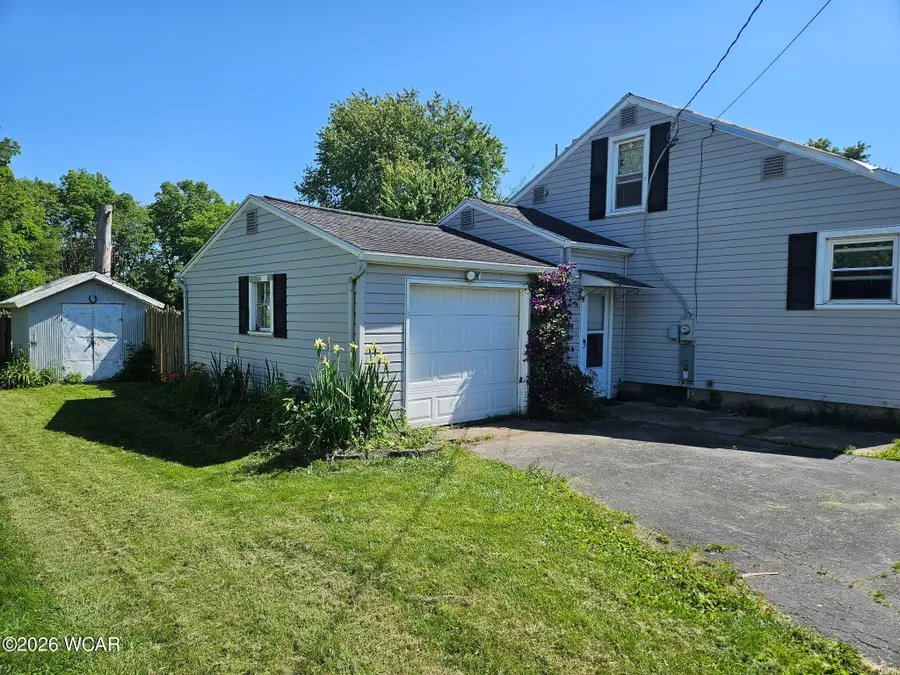 712 W Plum Street, Wapakoneta, OH 45895 - #2