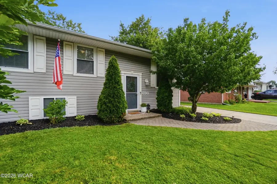690 W Lane Avenue, Lima, OH 45801 - #2