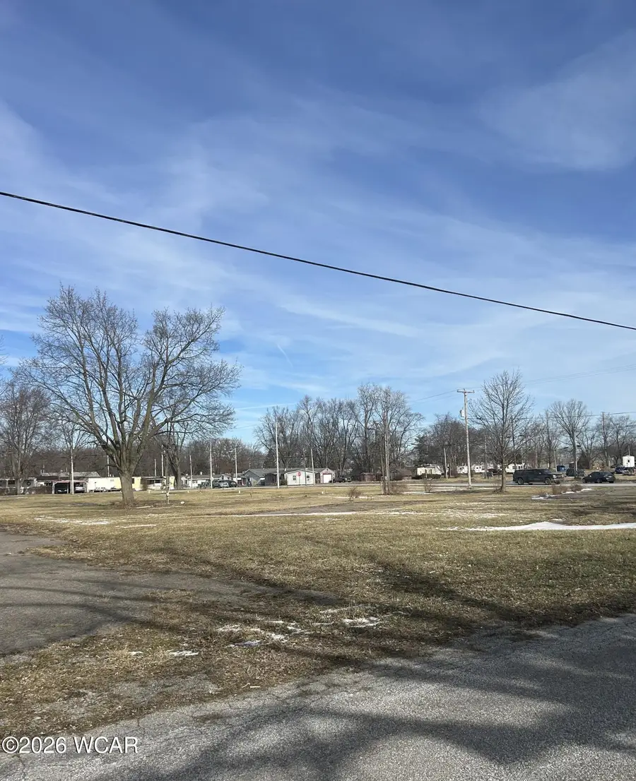551 S Leonard Avenue, Lima, OH 45804 - #2