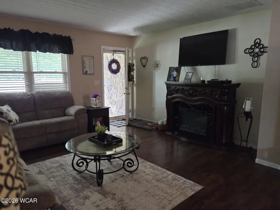 204 Cheyenne Drive, Wapakoneta, OH 45895 - #3