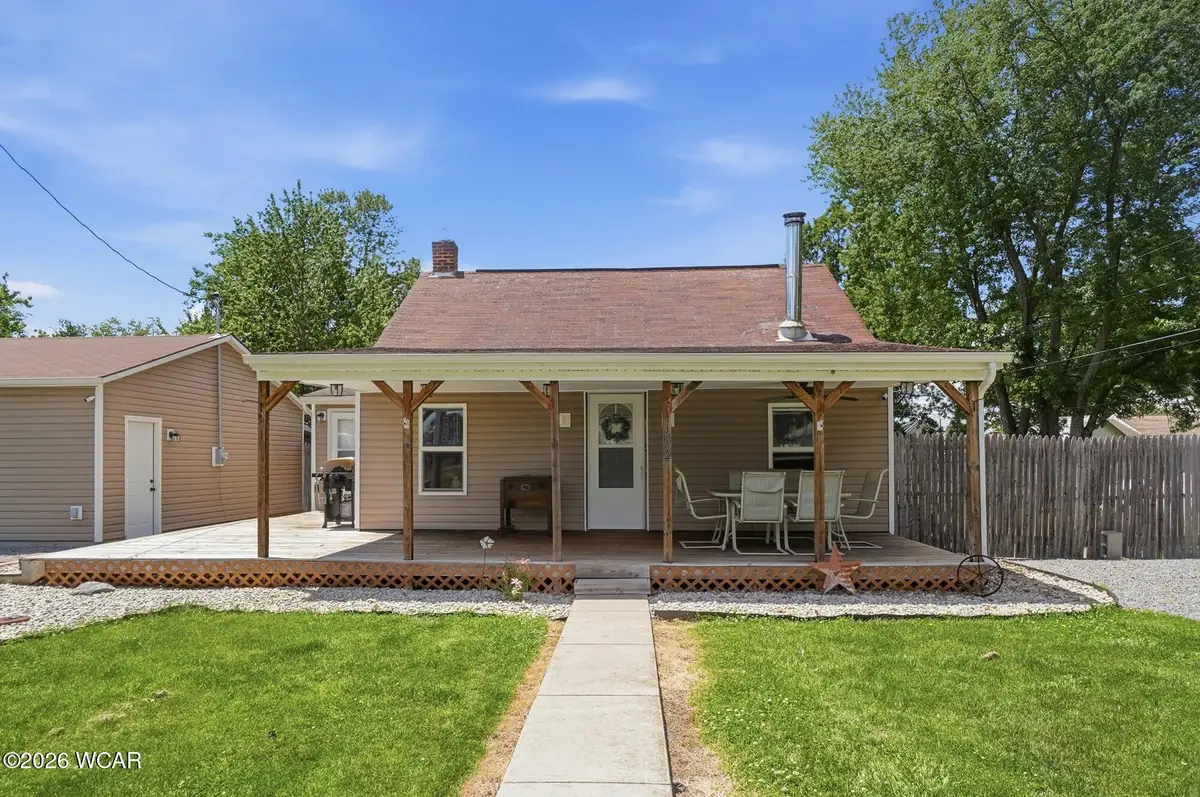 102 Wayne Street, Waynesfield, OH 45896 - #1