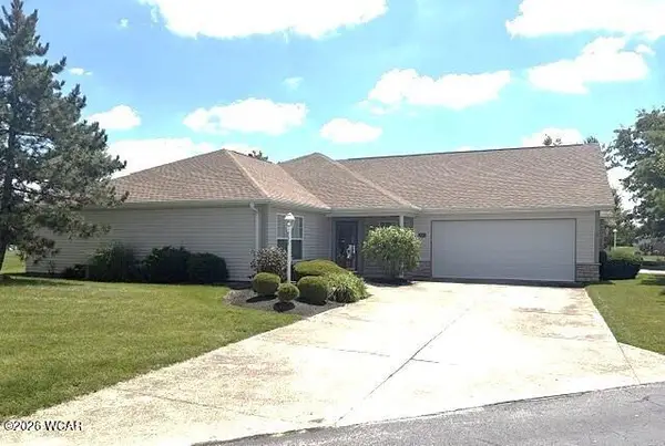 1528 Madison Place, Wapakoneta, OH 45895