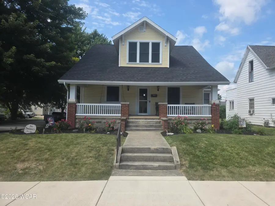 512 W Benton Street, Wapakoneta, OH 45895 - #2