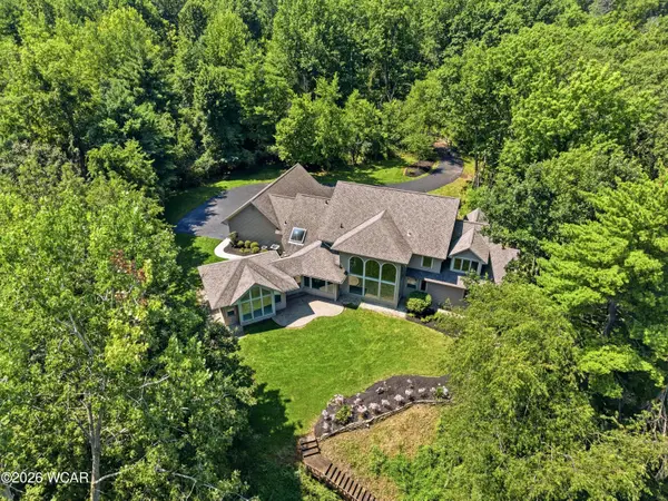 109 Hawthorne Drive, Lima, OH 45805