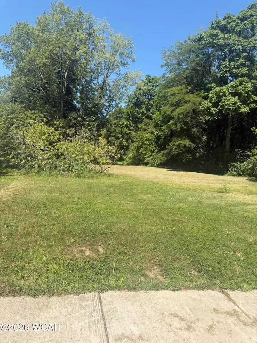 1050 S Sugar Street, Lima, OH 45804 - #3