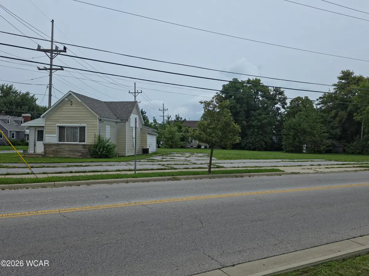 655 S Collins Avenue, Lima, OH 45804 - #1