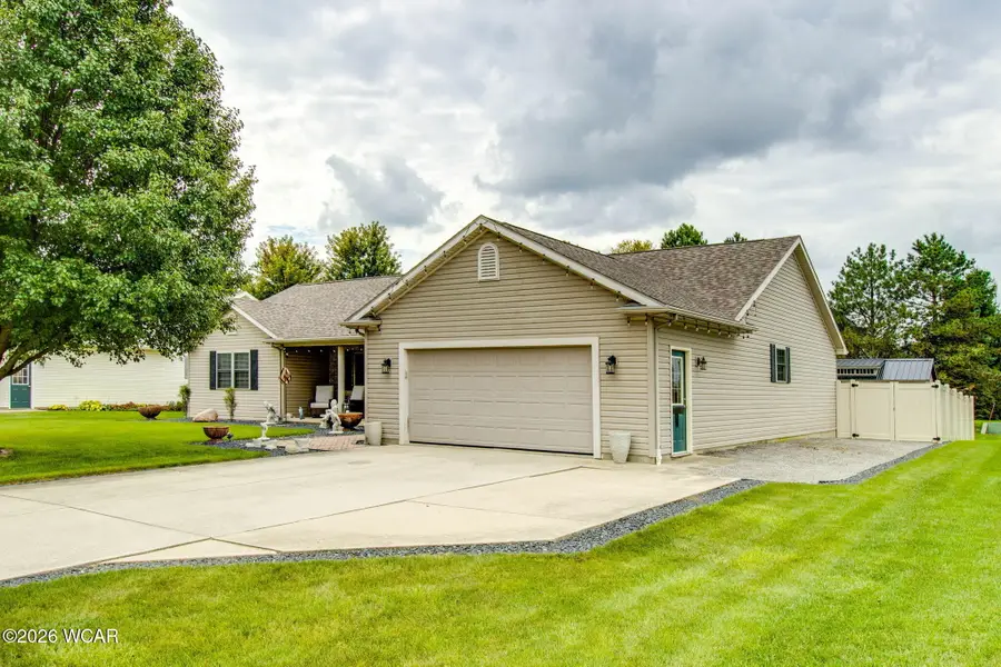 1417 Apache Trail, Wapakoneta, OH 45895 - #3