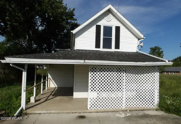 9585 Santa Fe Line Road, Wapakoneta, OH 45895