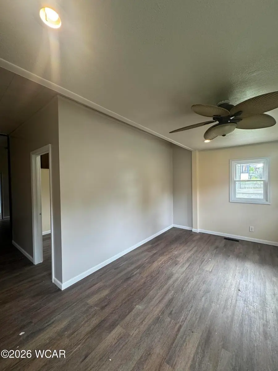 729 W North Street, Kenton, OH 43326 - #3