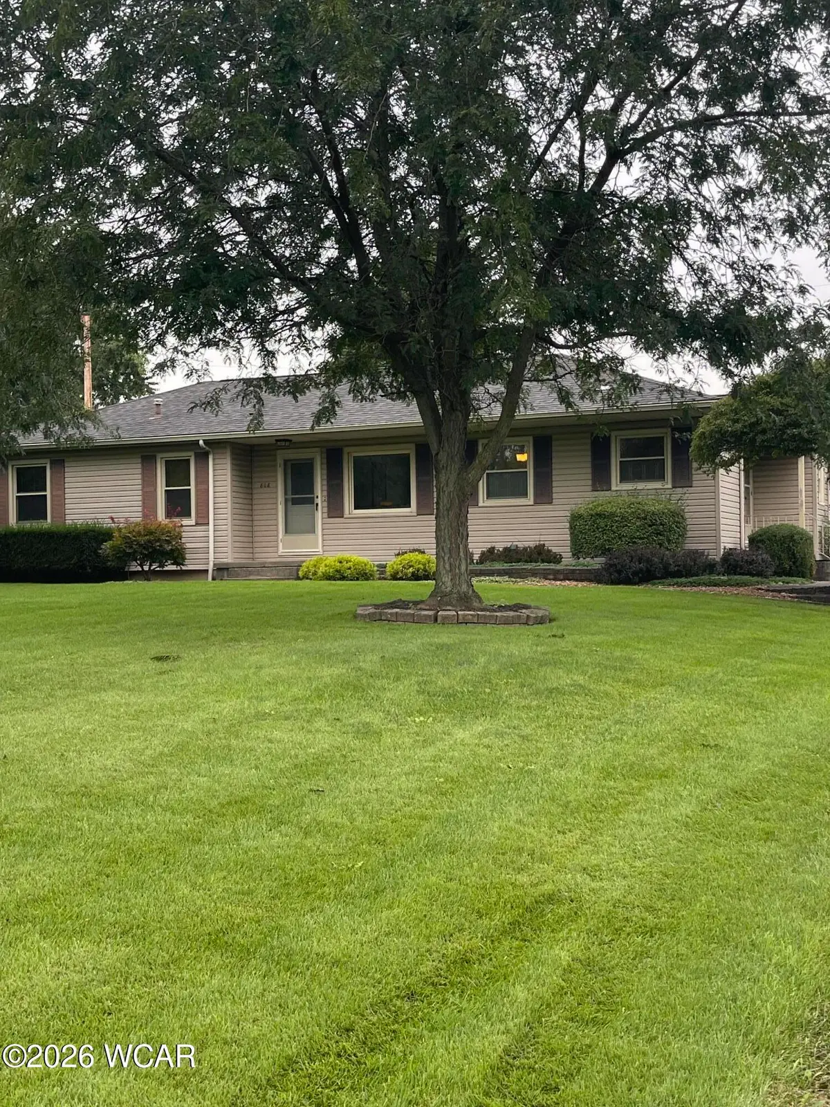808 Kelley Drive, Wapakoneta, OH 45895 - #1