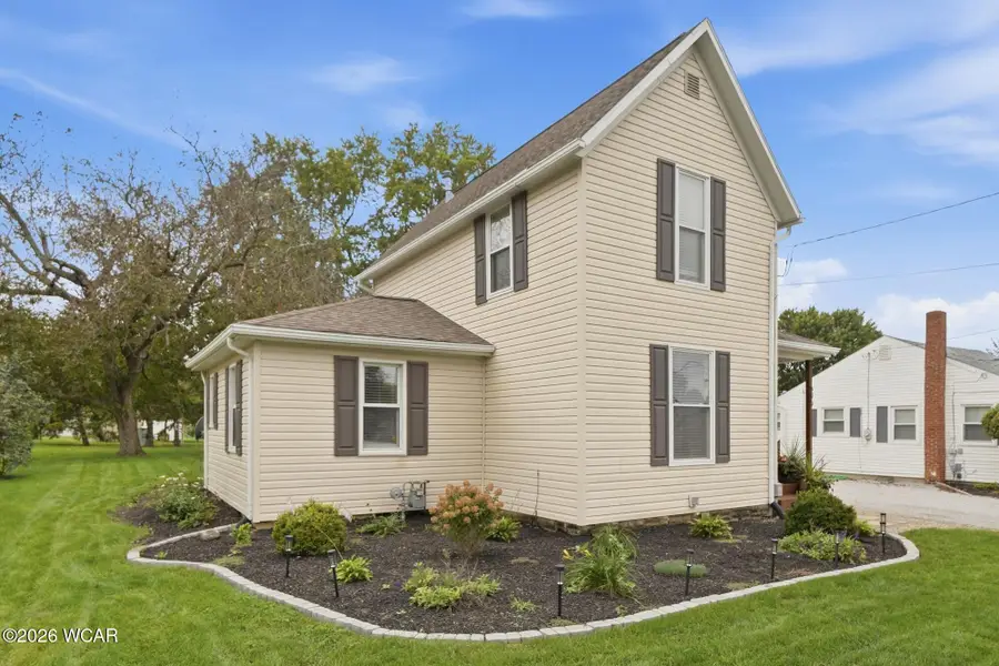 605 Dearbaugh Avenue, Wapakoneta, OH 45895 - #2