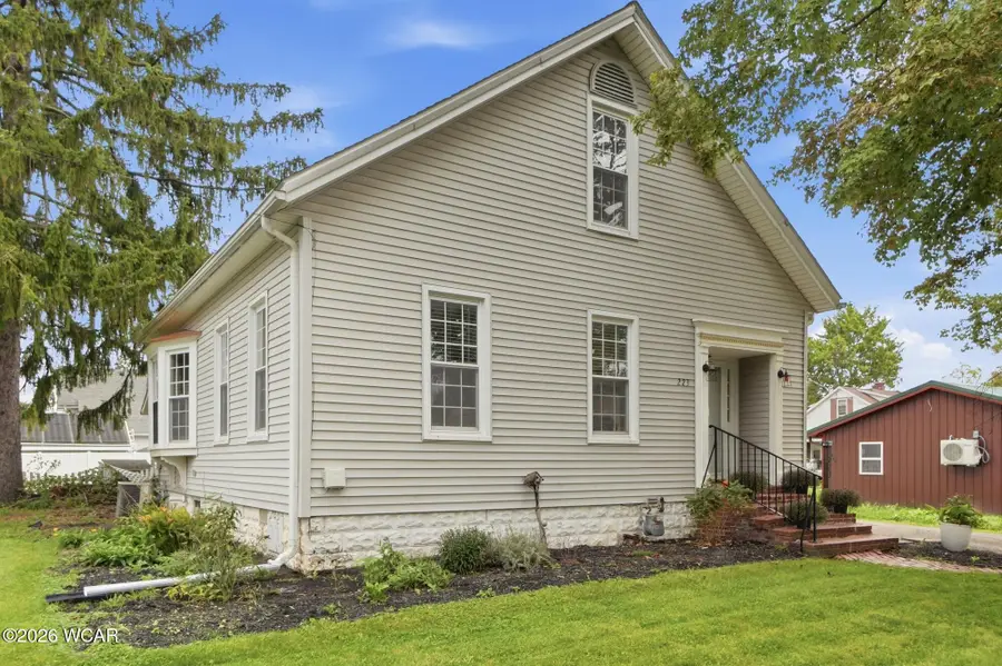 223 W Maple Avenue, Van Wert, OH 45891 - #3