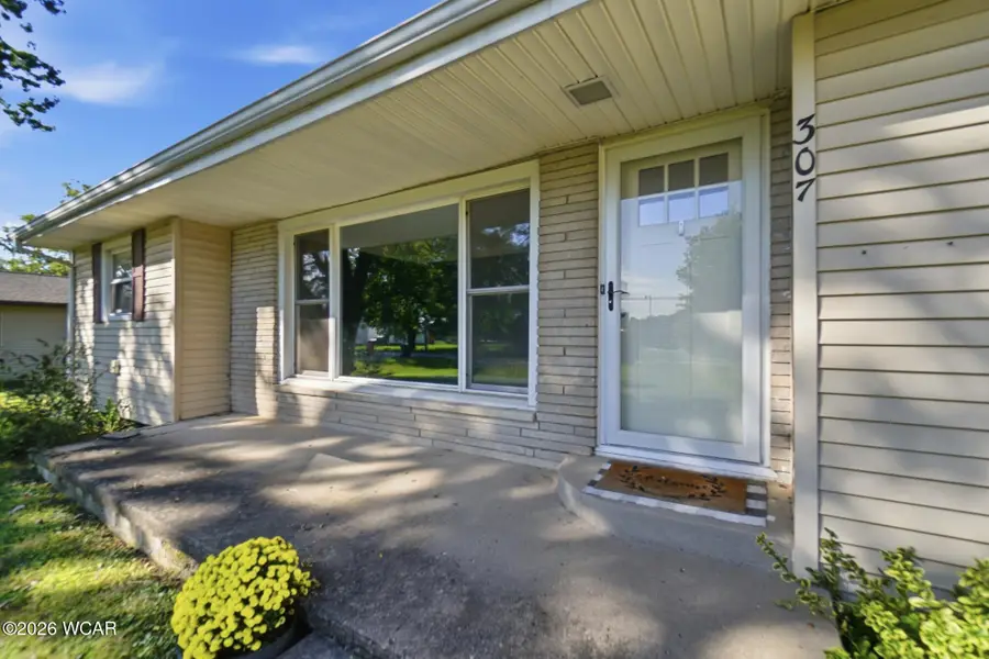 307 N Greenlawn Avenue, Elida, OH 45807 - #2
