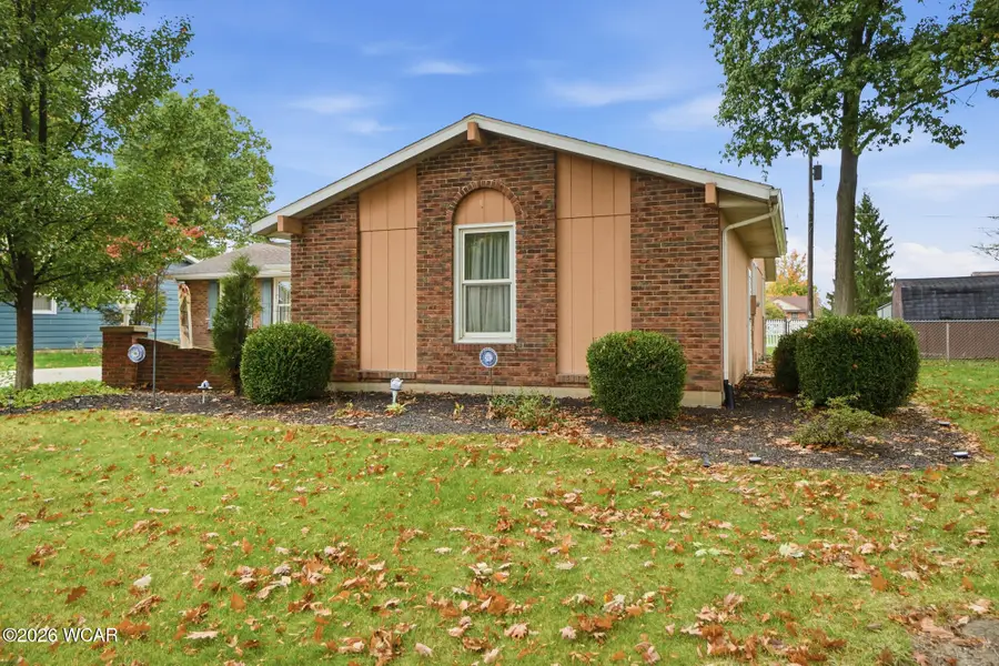 131 Barnsbury Drive, Lima, OH 45804 - #3