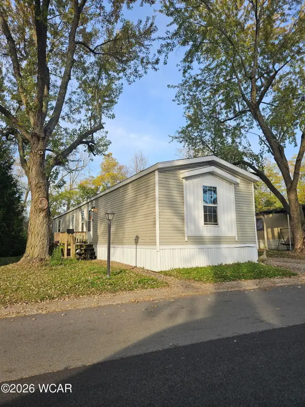 1132 Crestwood Drive, Lima, OH 45805