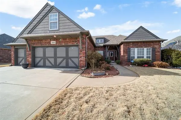 2212 N 12th Place, Broken Arrow, OK 74012