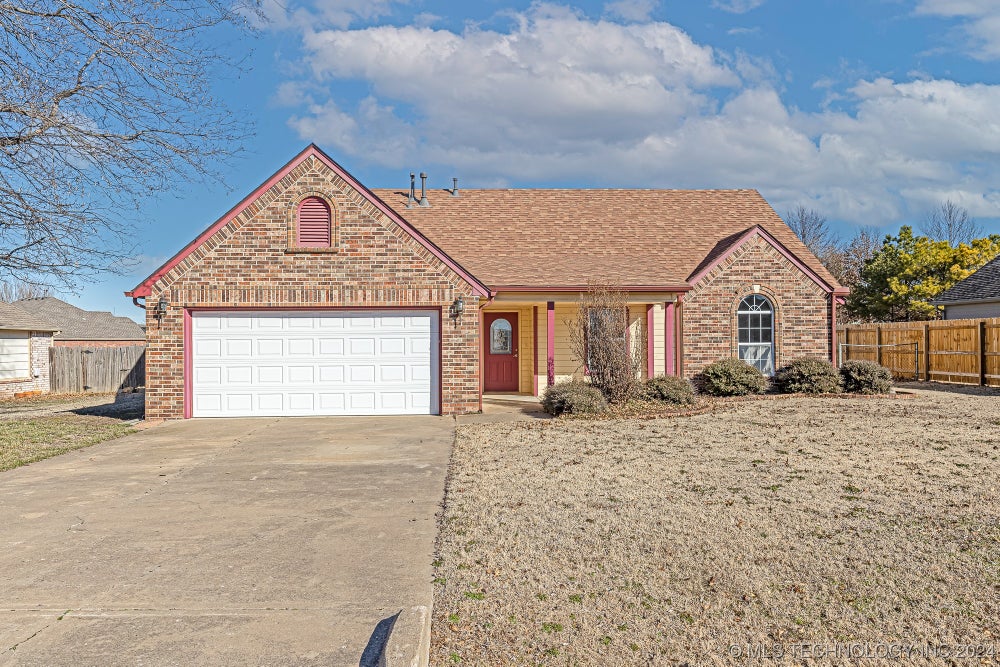 1113 W Beech Street, Skiatook, OK 74070 ERA