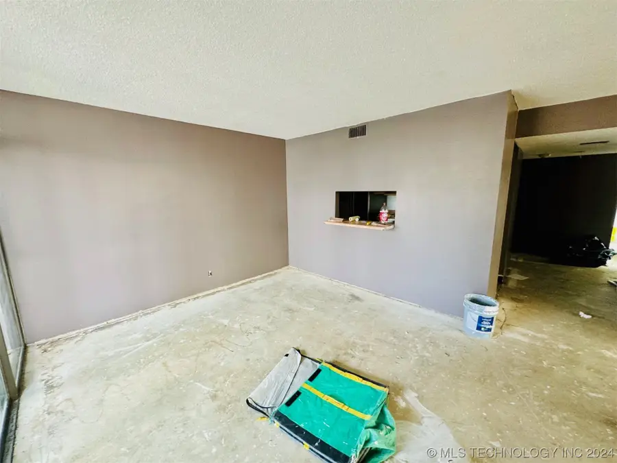 410 W 7th Street #223, Tulsa, OK 74119 - Image #2
