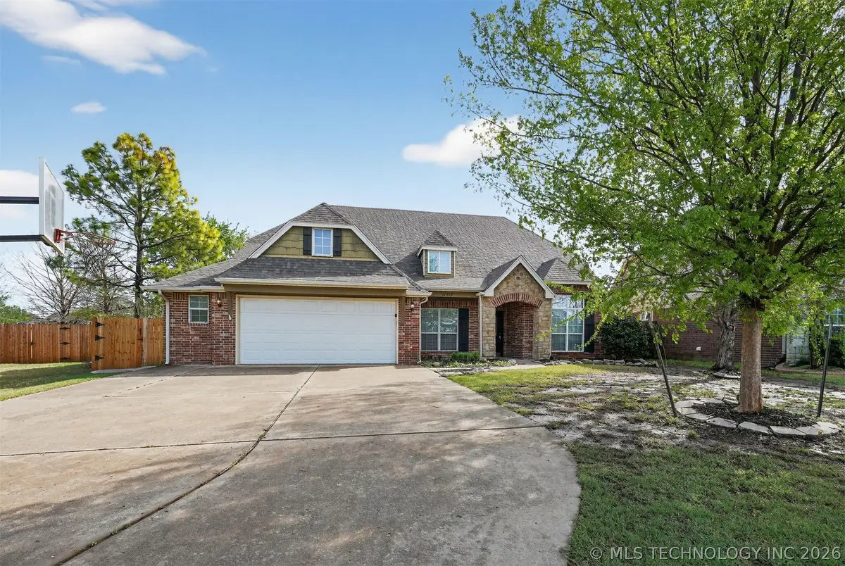 11717 S Vine Place W, Jenks, OK 74037 - #1