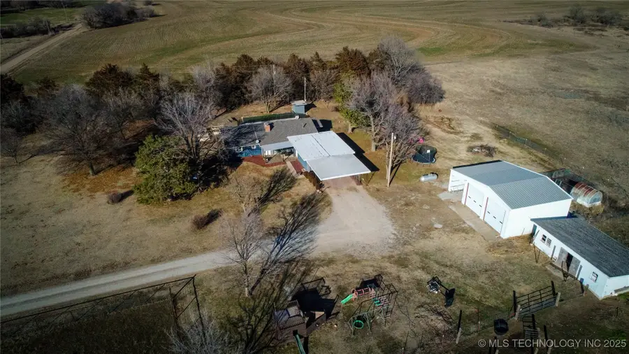 8242 N Main Street, Braman, OK 74632 - #3