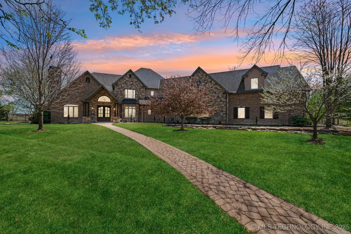 9931 N Chadford Road, Owasso, OK 74055 - Image #1