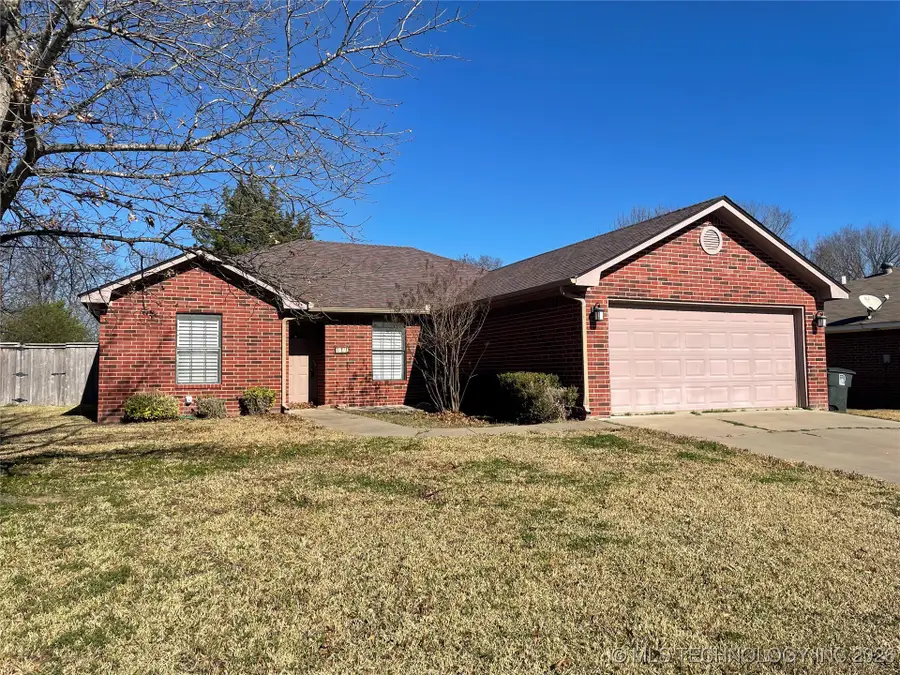 214 Northridge, Durant, OK 74701 - #2