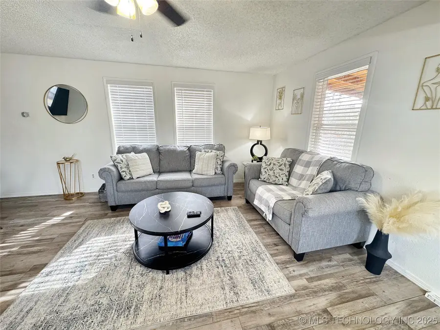 15261 W Carlisle Circle, Park Hill, OK 74451 - Image #3