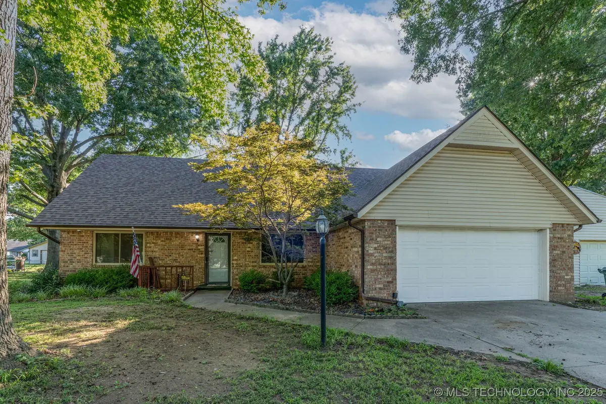 7314 S Gafford Boulevard, Broken Arrow, OK 74014 - Image #1