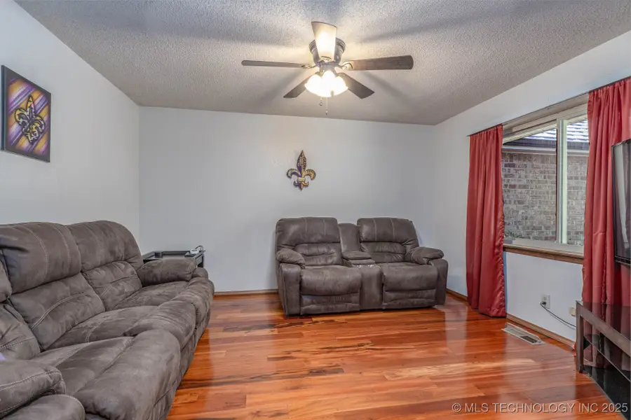 7314 S Gafford Boulevard, Broken Arrow, OK 74014 - Image #3