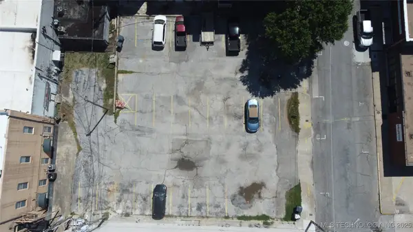 A Street Nw, Ardmore, OK 73401