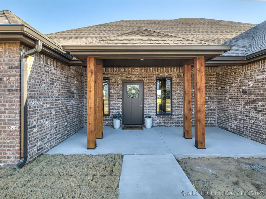 304 Barley Hill Road, Bartlesville, OK 74006 - Image #3