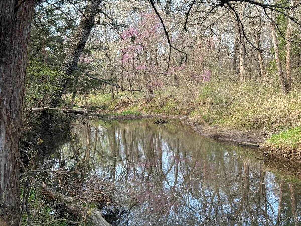 10 E Blue Creek Road, Pittsburg, OK 74529 - Image #1