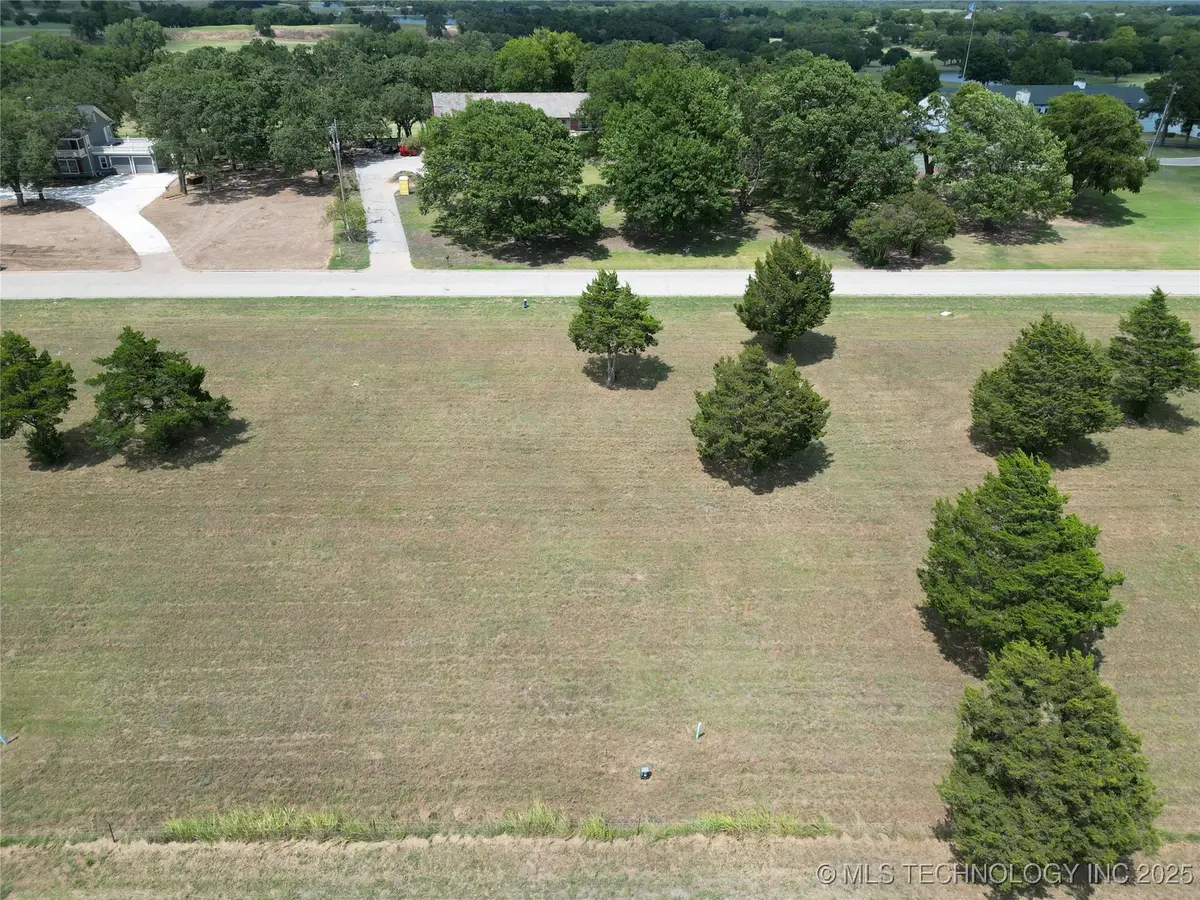 620 Country Club Road, Ardmore, OK 73401 - #1