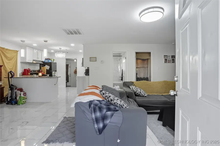 703 S Poplar Street, Sapulpa, OK 74066 - #3