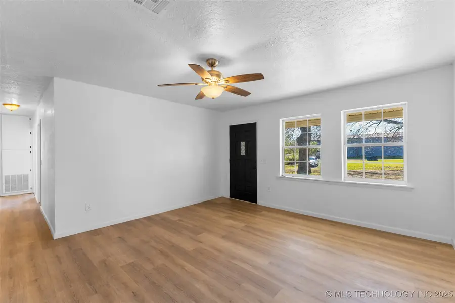 221 Pine, Stratford, OK 74872 - Image #3