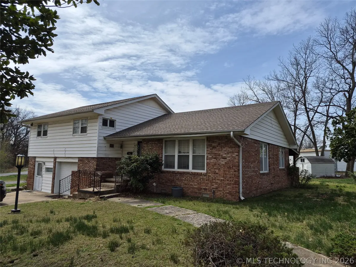 222 SE 3rd Street, Pryor, OK 74361 - #1