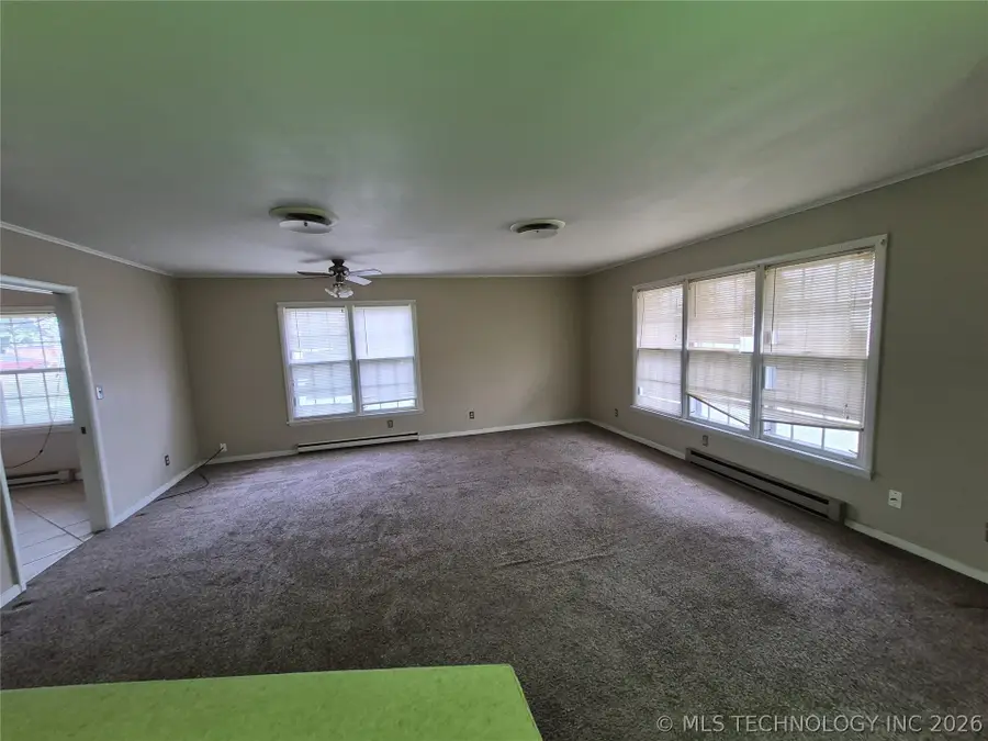 222 SE 3rd Street, Pryor, OK 74361 - #2