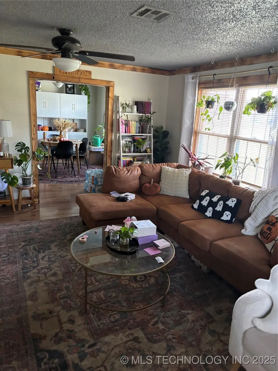 600 S Adair, Pryor, OK 74361 - Image #2