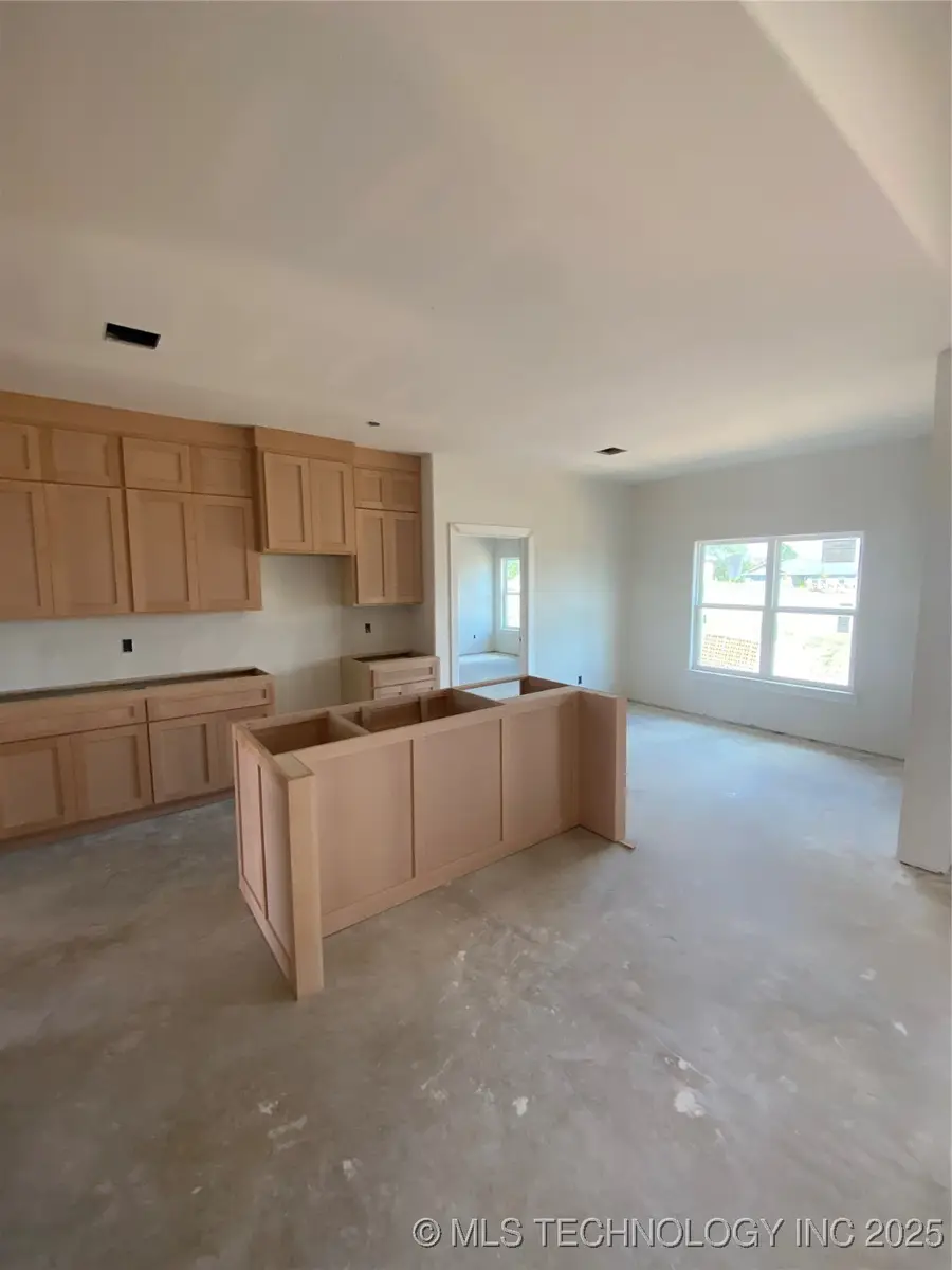 1930 N Everly, Tahlequah, OK 74464 - Image #3