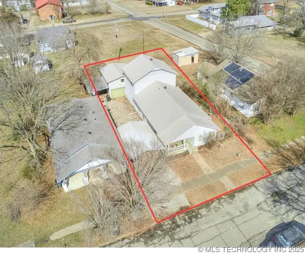 1123 E 9th Street, Okmulgee, OK 74447