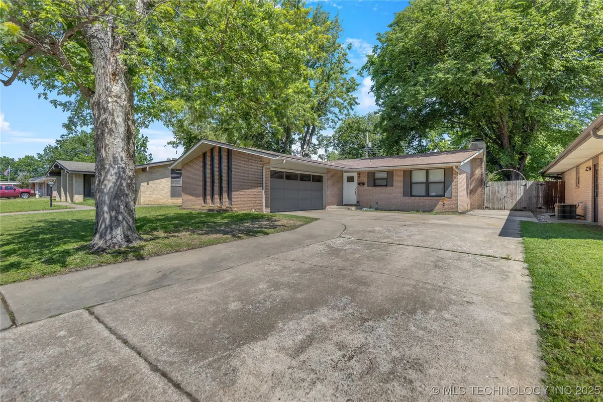 8703 E 29th Street, Tulsa, OK 74129 - #1