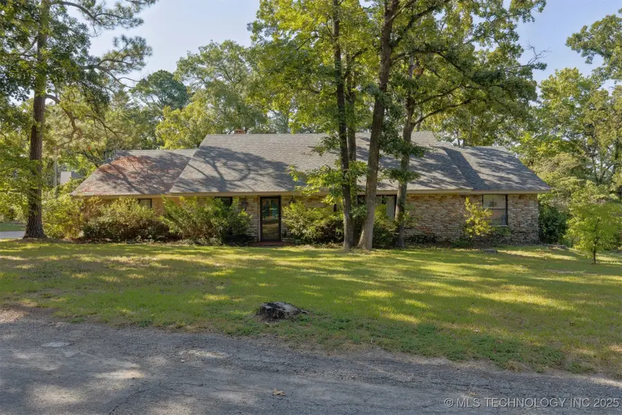 110 Acker, Ada, OK 74820 - Image #2