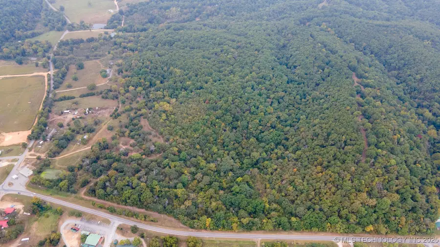 21088 E Steely Hollow Road, Tahlequah, OK 74464 - Image #3