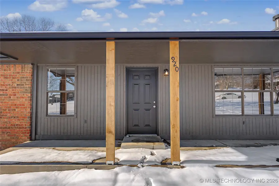 920 N Woodview Drive, Skiatook, OK 74070 - Image #3