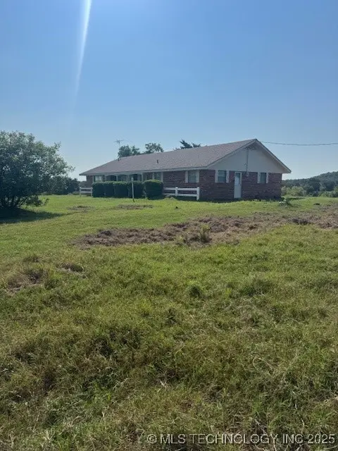 24243 Tiny Chapel Road, Madill, OK 73446 - Image #1