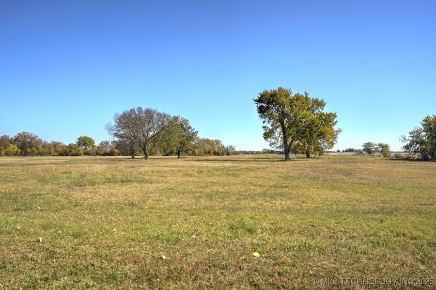 N 153rd Road, Mounds, OK 74047 - #2