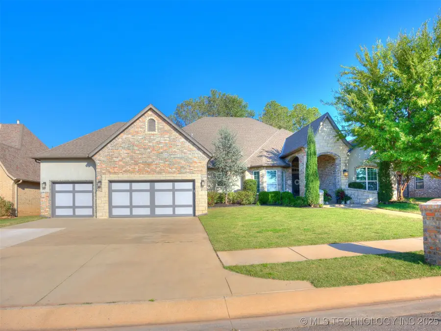 10404 Cherrywood Drive, Oklahoma City, OK 73151 - Image #2