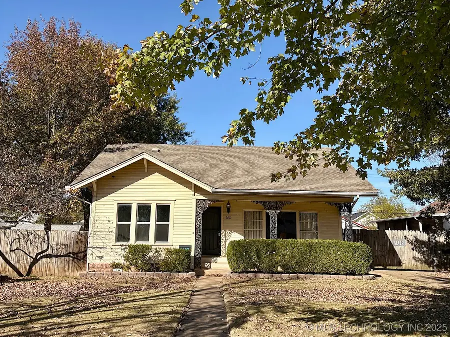 708 E Broadway Avenue, Cushing, OK 74023 - Image #2
